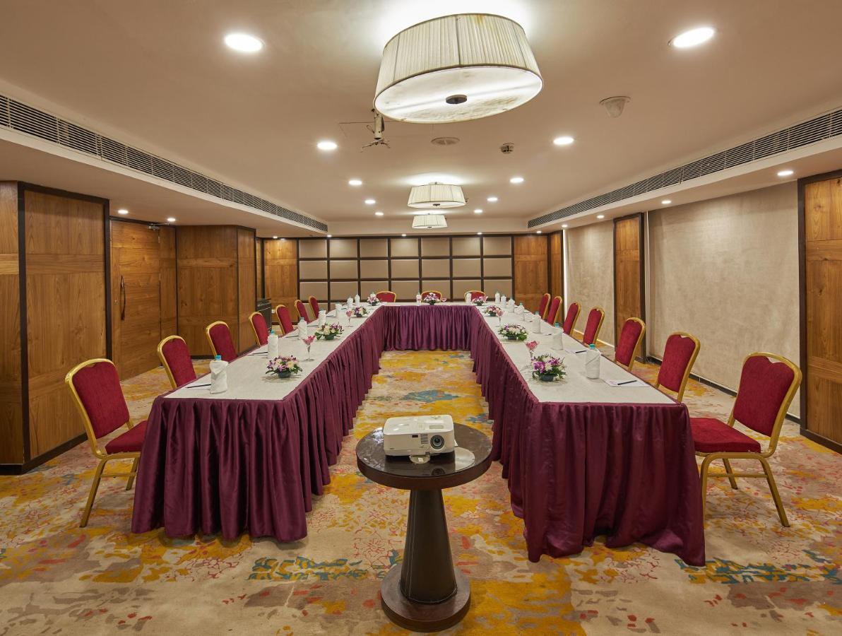 Royal Orchid Central Grazia, Navi Mumbai Luaran gambar