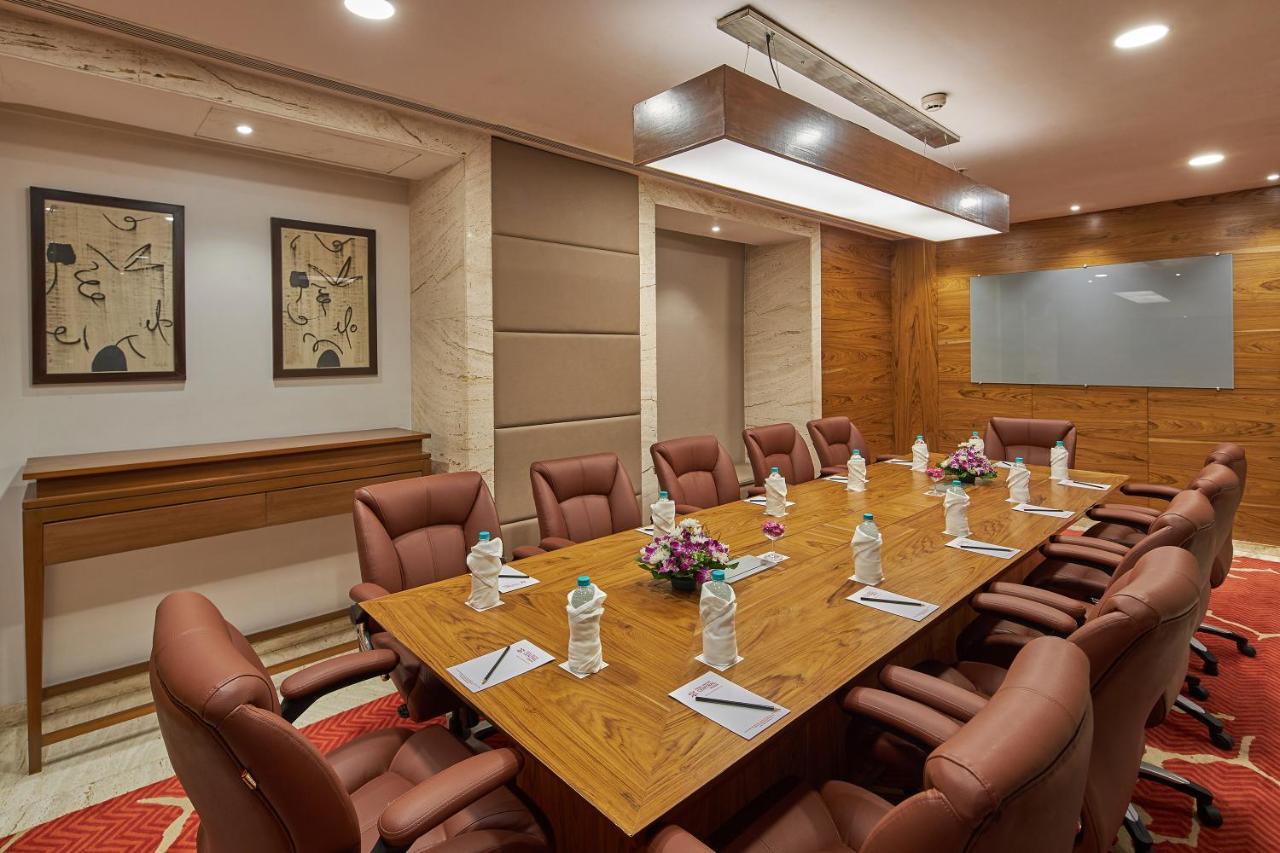 Royal Orchid Central Grazia, Navi Mumbai Luaran gambar