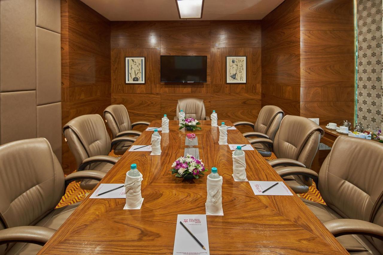 Royal Orchid Central Grazia, Navi Mumbai Luaran gambar