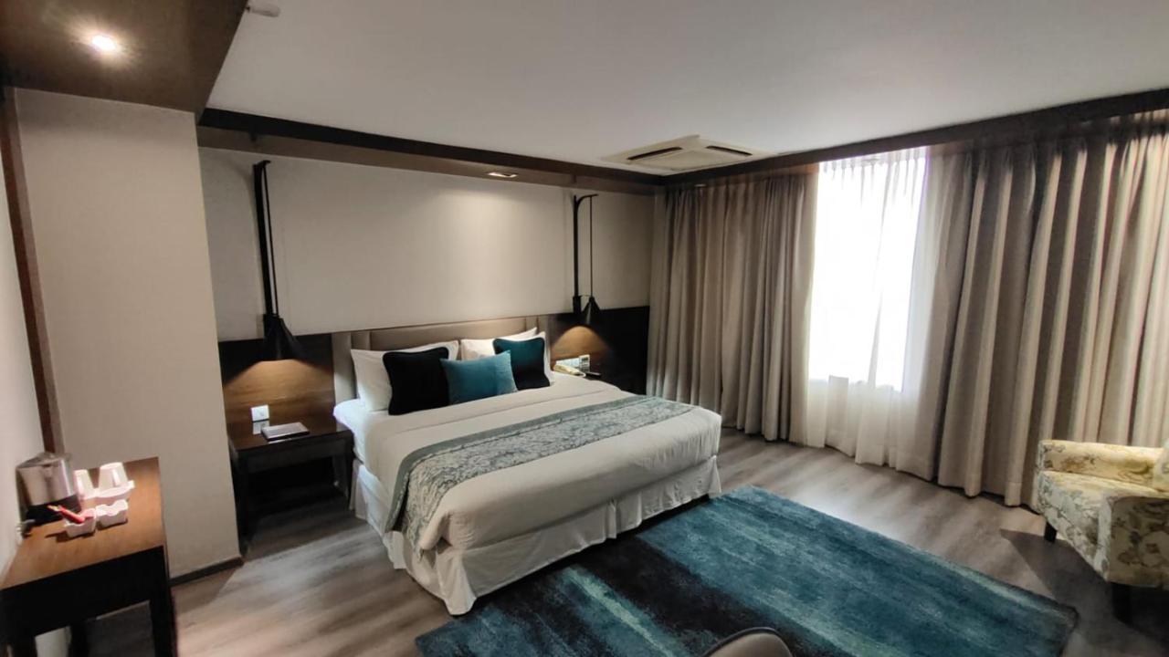 Royal Orchid Central Grazia, Navi Mumbai Luaran gambar